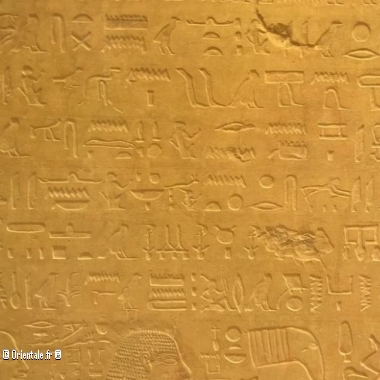Hieroglyphes, bas-relief gyptien