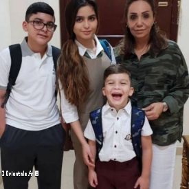 Hala Al Turk ici avec sa grand-m�re, � d., son petit fr�re et un cousin!