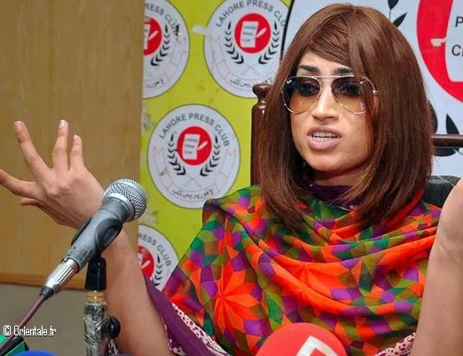 Qandeel Baloch  Lahore au Pakistan en juin 2016, victime d'un crime d'honneur