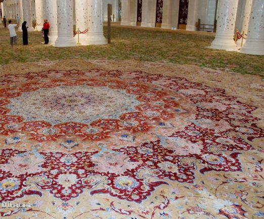 Tapis mosque Zayed