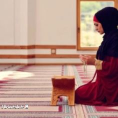 Femme musulmane  la mosque